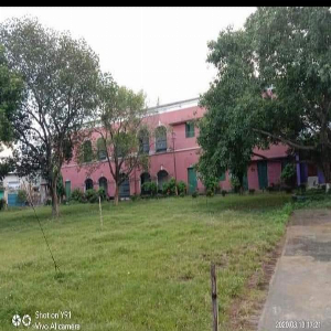 বিদ্যালয় প্রাঙ্গন